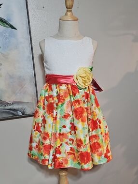 ✨ NWT Youngland Floral Eyelet Dress Coral Yellow Size 6